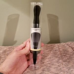 It Brushes for Ulta Plush Foundation Brush
